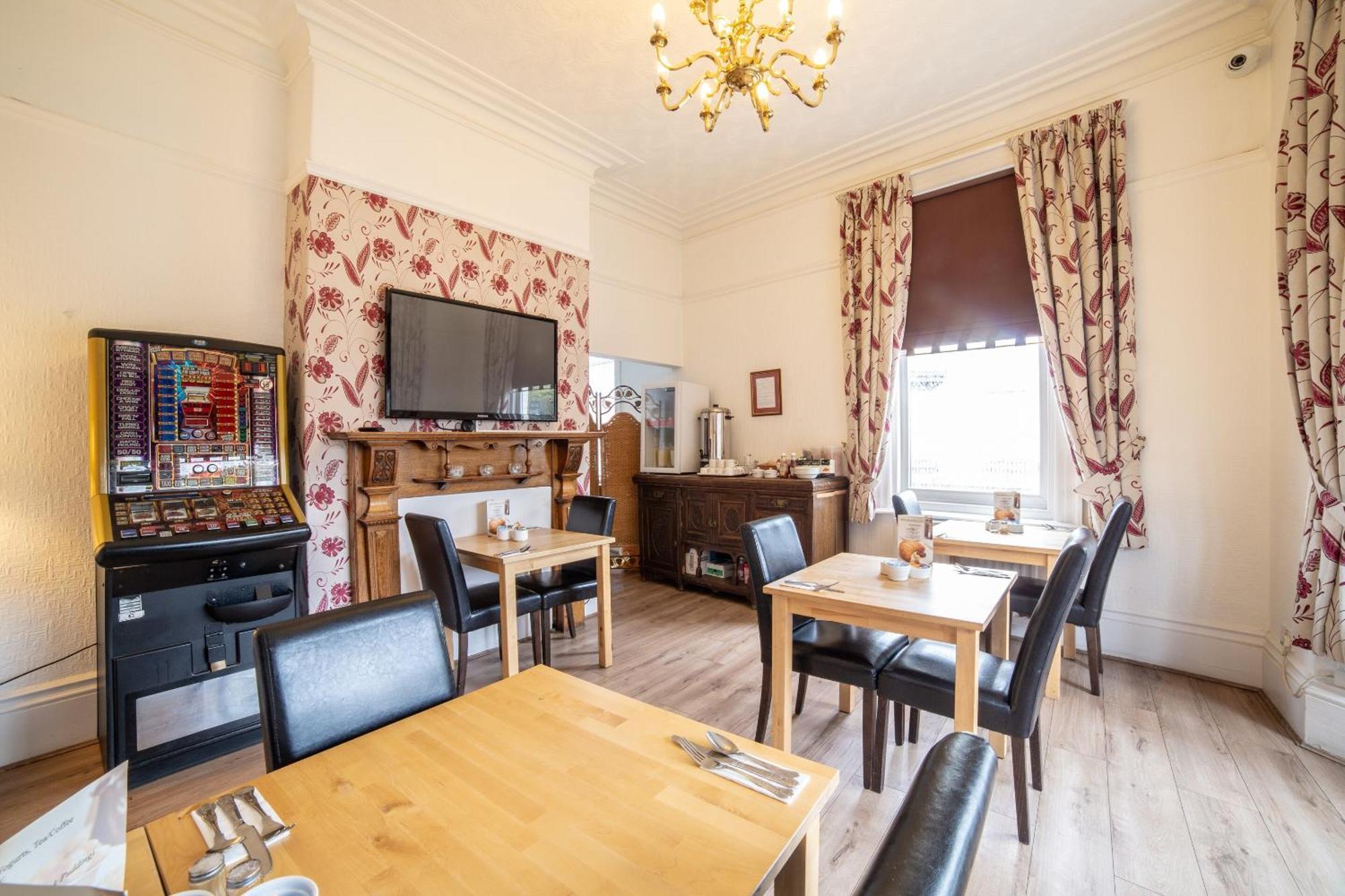 The Douglas Hotel Hartlepool Bagian luar foto